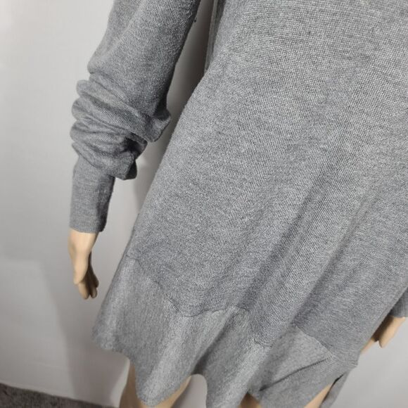 Simply Vera Vera Wang Jeweled Neckline Gray Blouse - Picture 6 of 10